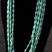 Necklace by Nestoria Coriz (front view)