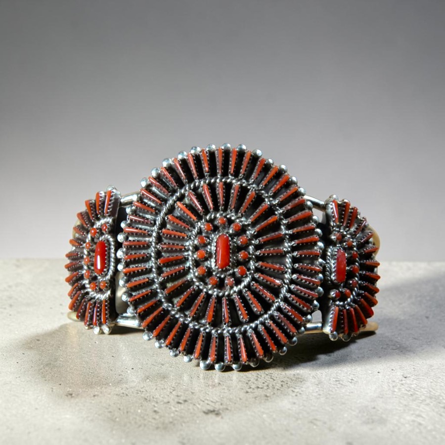 S Lahi ~ Coral Pettit Point Bracelet